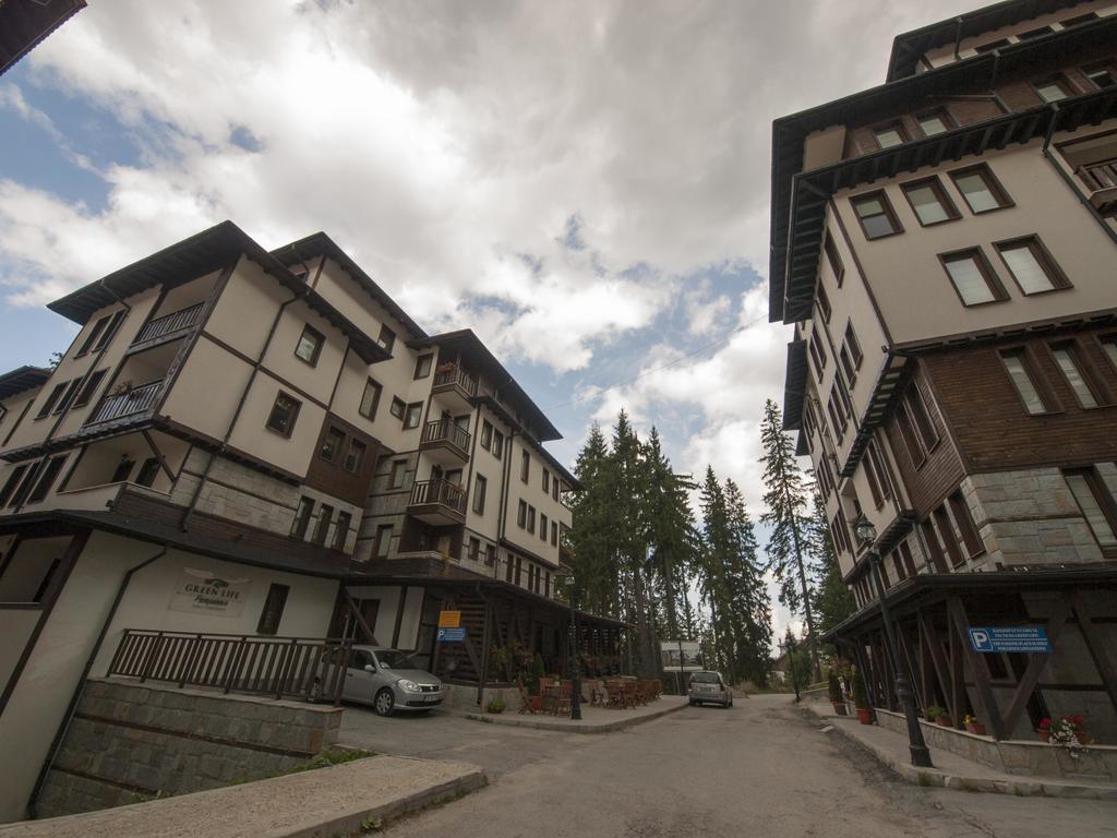 Green Life Family Apartments Pamporovo Bagian luar foto